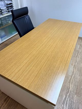 Mesa de despacho moderna + cajonera
