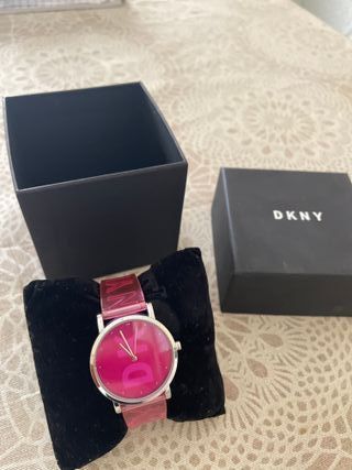 Reloj DKNY Rosa Nuevo