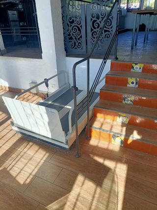 Elevador para minusválidos