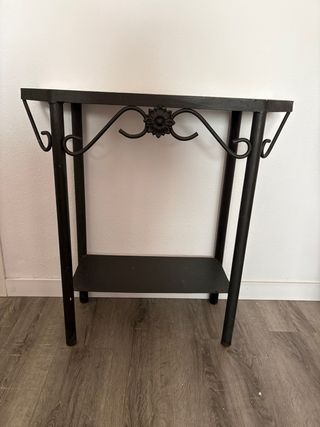 Mesa de entrada forja negra y mármol