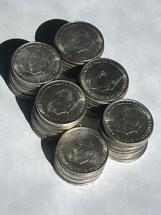 57 monedas 100 ptas Franco plata.