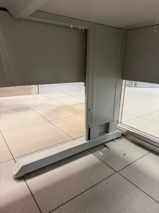 Banco de trabajo en L blanco y gris