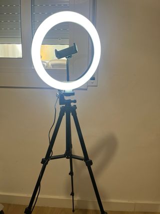 Aro de luz LLIDAN con trípode