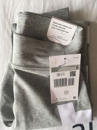 Leggings Nike Grises con Logo