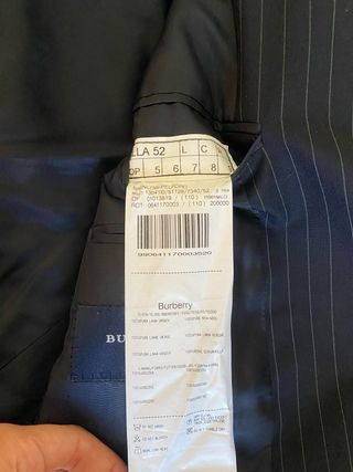 Americana Burberry Raya Diplomática azul marino 