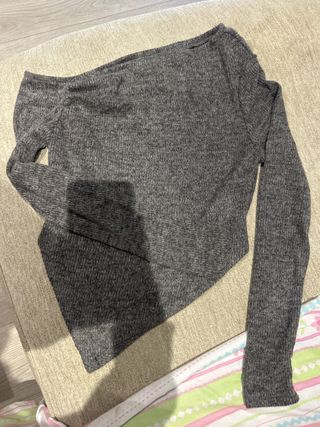 Top manga caída invierno gris