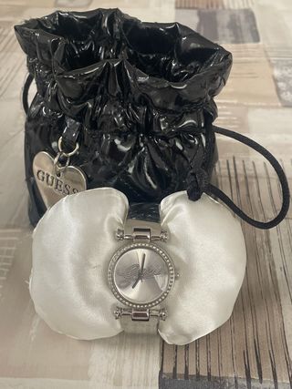 Reloj Guess Mujer Plata