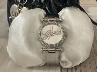 Reloj Guess Mujer Plata