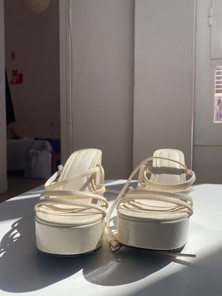 Tacones Pull&Bear Blancos Plataforma