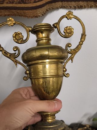 Jarrón Eclesiástico Antiguo