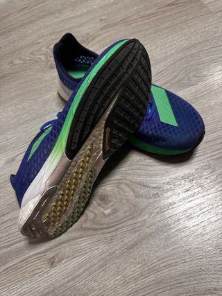 Adidas Adizero Pro con carbono