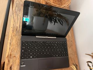 Tablet Asus Negra con fallo de batería