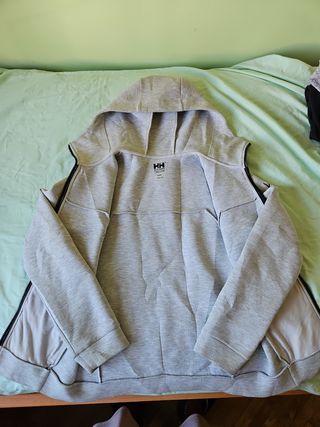 Chaqueta Helly Hansen Gris con Cremallera