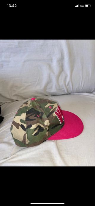 Gorra Vans Off The Wall Camuflaje Rosa