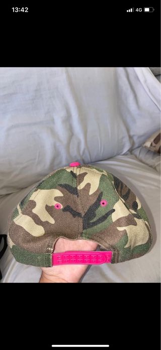 Gorra Vans Off The Wall Camuflaje Rosa