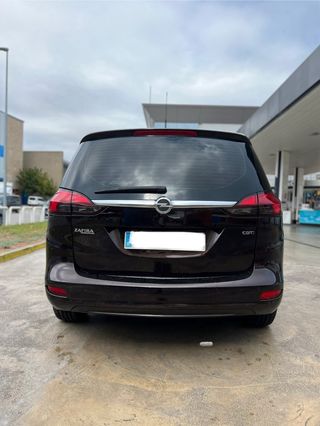 Opel Zafira Tourer 2016