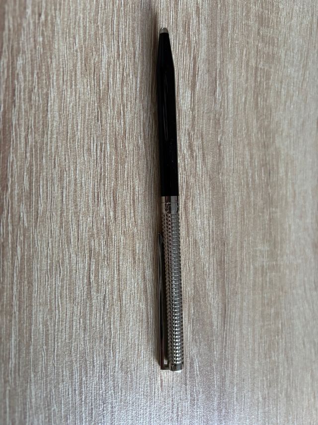 Bolígrafo S.T. Dupont