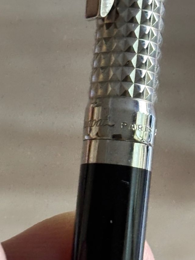 Bolígrafo S.T. Dupont