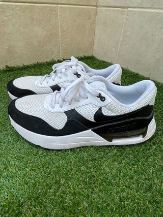 Zapatillas Nike Air Max Blancas y Negras