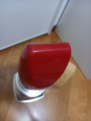 Maxi Rossetto HR Esposizione Rosso