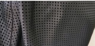 Pantalón de cuero Uterqüe perforado