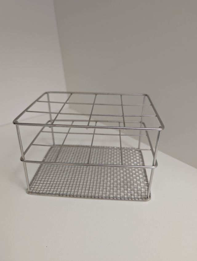 Gradillas de laboratorio de metal