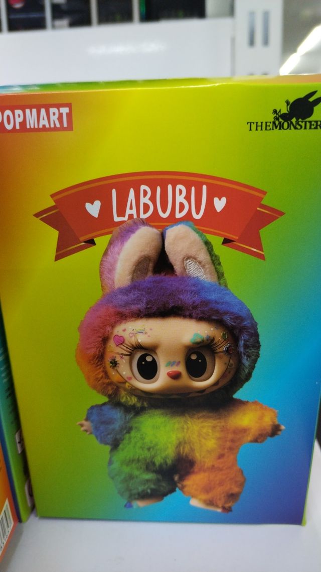 Labubu Pop Art Rainbow