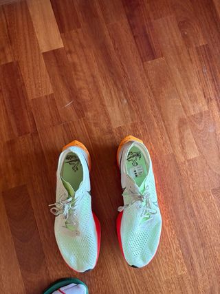 Nike Vaporfly 3 Naranja Blanco