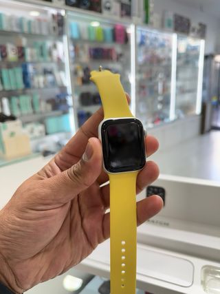 Apple Watch SE 44mm GPS + Cellular Plata
