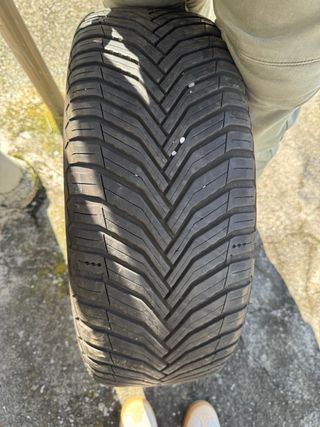 Pareja Ruedas Michelin CrossClimate 215/50 R17