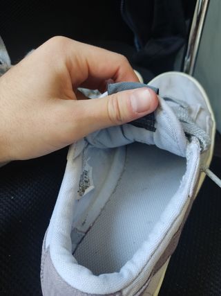 Nike Talla 42.5 UE Gris 