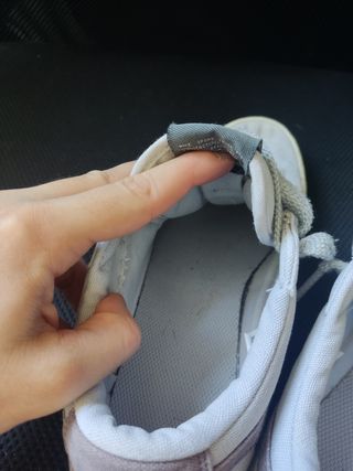 Nike Talla 42.5 UE Gris 