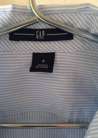 Blusa de rayas azul de GAP, talla 2 o XS