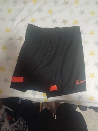 Pantalón deportivo Nike negro