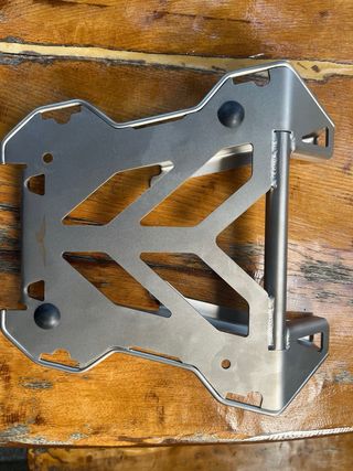 Piastra per bauletto moto