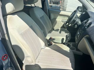 Ford Fusion 2002 1.6 G