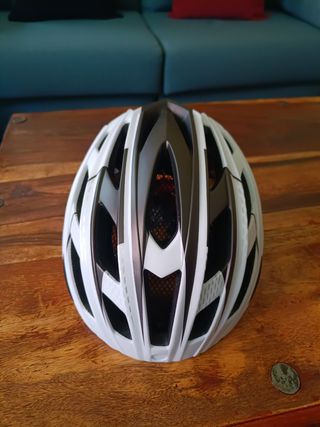 Casco de bici KINGLEAD nuevo
NEGOCIABLE 