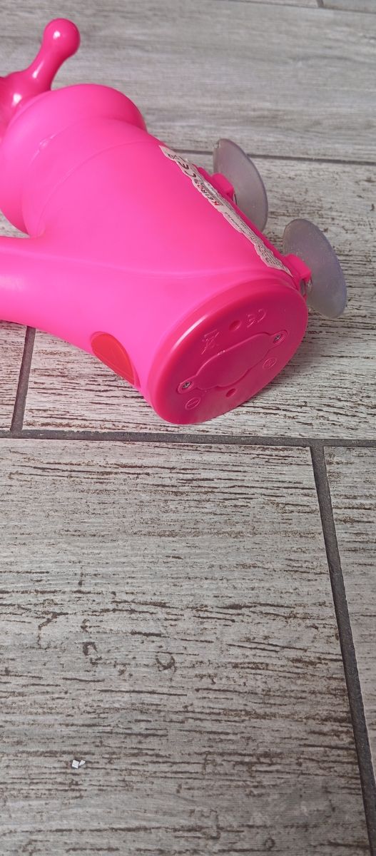 Rubinetto Radio Rosa con Ventose