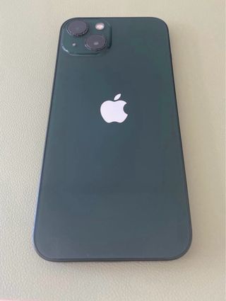 Apple iPhone 13 verde de 128 GB.