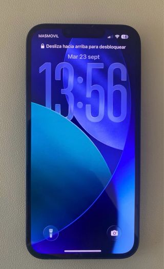 Apple iPhone 13 verde de 128 GB.