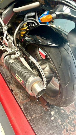 Moto Ducati monstes 600 dark