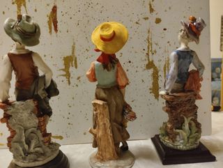 Statuina Giuseppe Armani