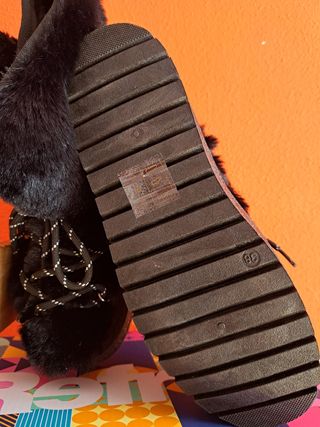 Botas de pelo negras