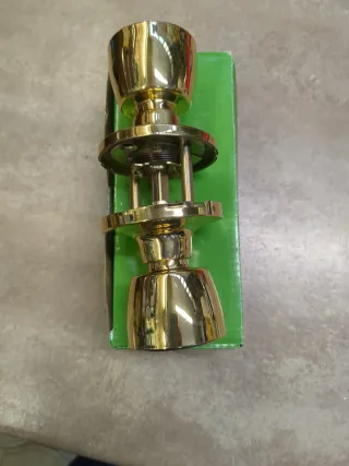 Pomo Tesa con y sin condena