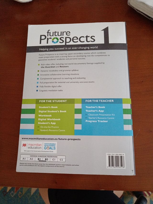 FUTURE PROSPECTS 1 Workbook y Student's App: cu...