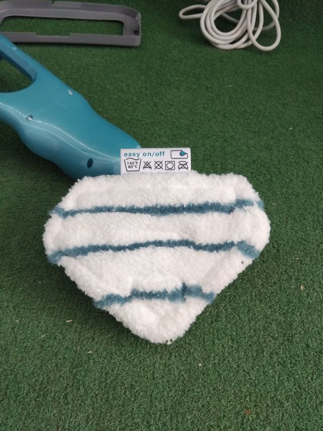 Scopa a vapore BLACK+DECKER