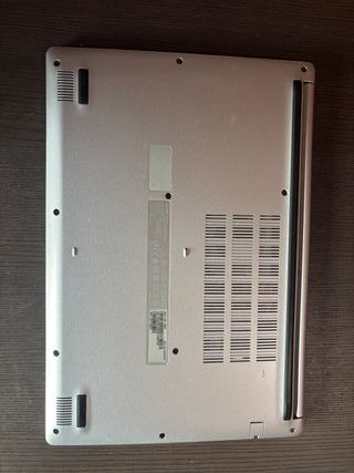 Portátil Acer Aspire 5 Plata
(modelo A515-44G)