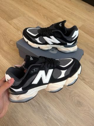 New Balance 9060 Negro Blanco