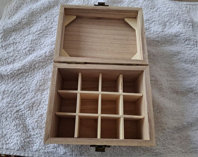 Caja de madera para aceites esenciales