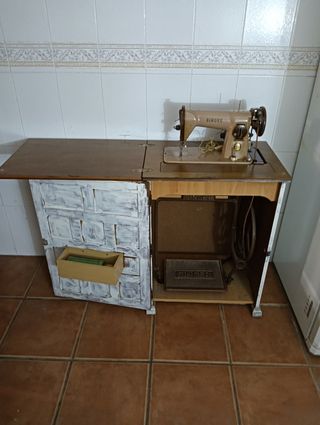 Máquina de coser Singer vintage